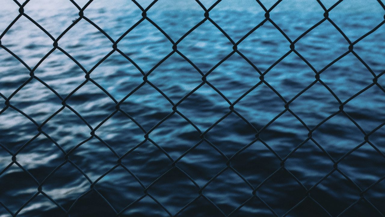 Wallpaper grid, fence, sea, water