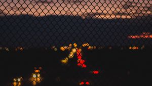 Preview wallpaper grid, glare, night