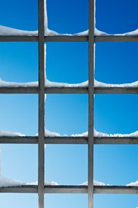 Preview wallpaper gridded, lattice, window, snow, sky