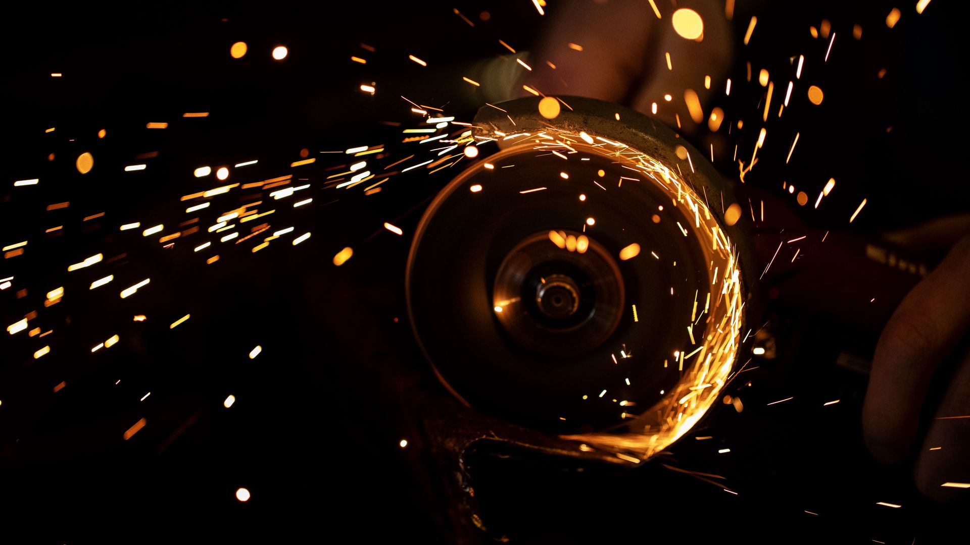 Download wallpaper 1920x1080 grinder, sparks, dark full hd, hdtv, fhd