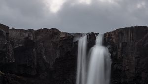 Preview wallpaper gufufoss, waterfall, rock, drops, landscape, iceland