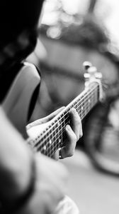 Preview wallpaper guitar, guitarist, bw, blur, musical instrument