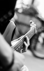 Preview wallpaper guitar, guitarist, bw, blur, musical instrument