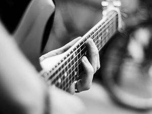 Preview wallpaper guitar, guitarist, bw, blur, musical instrument