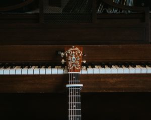 Preview wallpaper guitar, piano, musical instrument, strings, keys, music