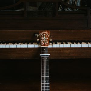 Preview wallpaper guitar, piano, musical instrument, strings, keys, music