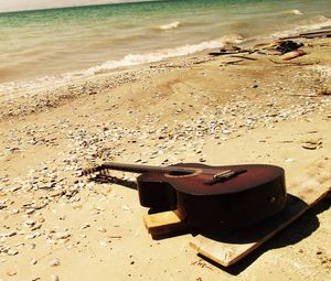 Preview wallpaper guitar, sea, beach, music
