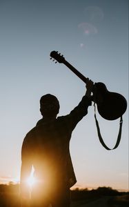 Preview wallpaper guitar, silhouette, sun, rays