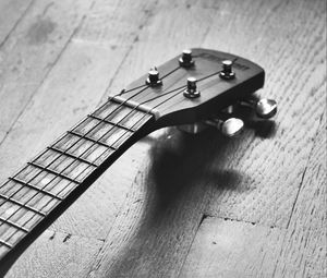 Preview wallpaper guitar, strings, music, black and white