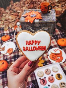 Preview wallpaper halloween, cookies, hand, picnic