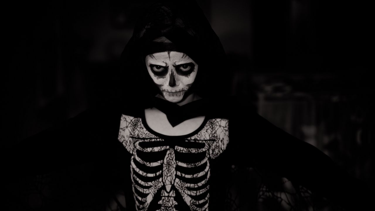 Wallpaper halloween, costume, skeleton, bw
