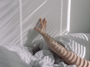 Preview wallpaper hand, bed, morning, white