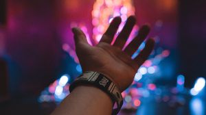 Preview wallpaper hand, bracelet, glare, night