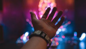 Preview wallpaper hand, bracelet, glare, night