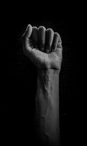 Preview wallpaper hand, bw, fist, gesture, black