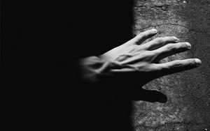 Preview wallpaper hand, bw, shadow, dark