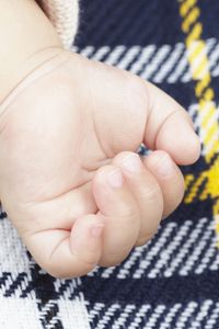 Preview wallpaper hand, child, plaid