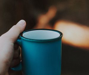 Preview wallpaper hand, cup, blue