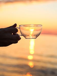 Preview wallpaper hand, cup, sunset, sun