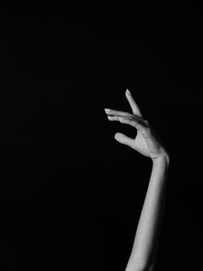Preview wallpaper hand, fingers, bw, minimalism