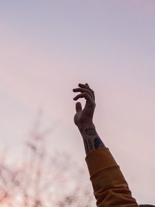 Preview wallpaper hand, fingers, tattoo, sky