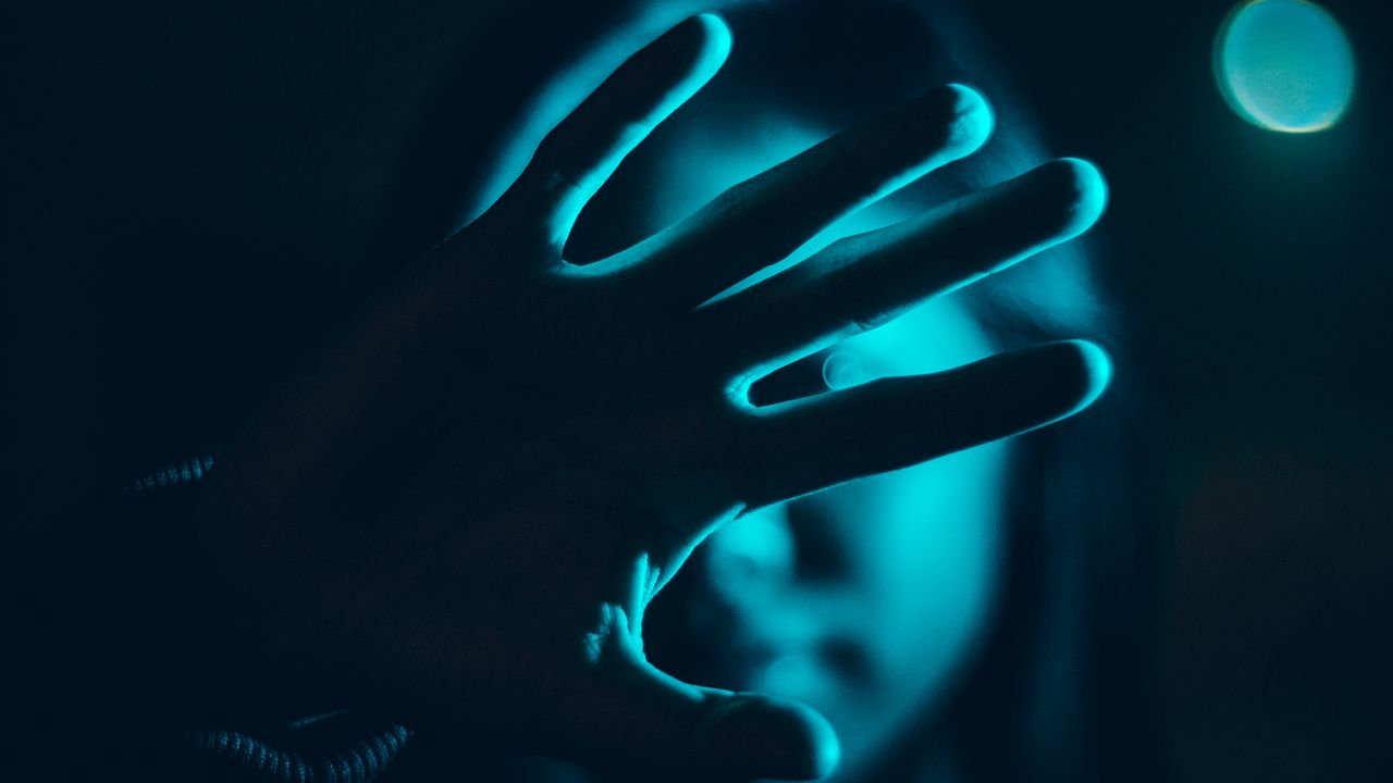 Wallpaper hand, light, dark, darkness