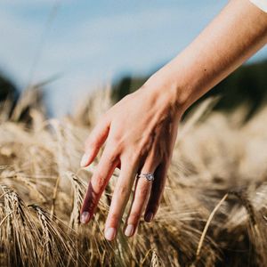 Preview wallpaper hand, ring, grass