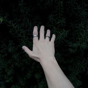 Preview wallpaper hand, rings, plant