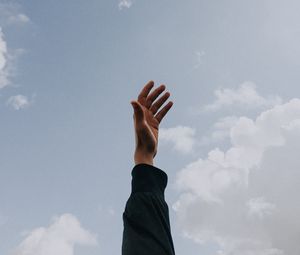 Preview wallpaper hand, sky, fingers, clouds, raise, freedom