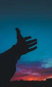 Preview wallpaper hand, sky, silhouette