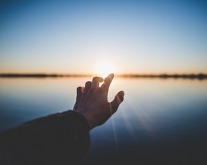 Preview wallpaper hand, sunlight, touch, rays