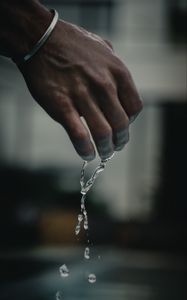 Preview wallpaper hand, water, drops, bracelet, wet