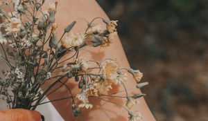 Preview wallpaper hands, bouquet, flowers, tattoo