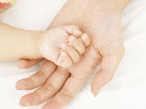 Preview wallpaper hands, child, care, tenderness