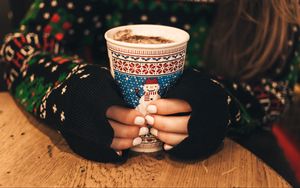 Preview wallpaper hands, coffee, sweater, christmas