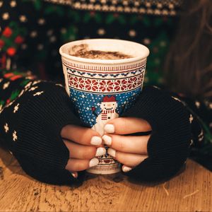 Preview wallpaper hands, coffee, sweater, christmas