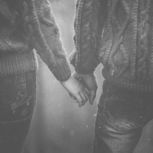 Preview wallpaper hands, couple, bw, sweater, tenderness