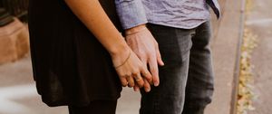 Preview wallpaper hands, couple, love, tenderness