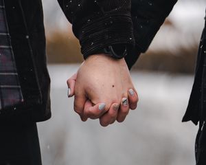 Preview wallpaper hands, couple, love, snow