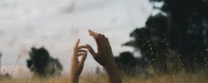 Preview wallpaper hands, fingers, sky, nature