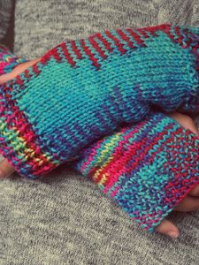 Preview wallpaper hands, gloves, knitted, bright