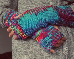 Preview wallpaper hands, gloves, knitted, bright