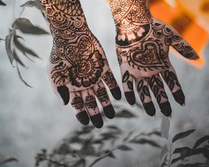 Preview wallpaper hands, mehendi, patterns, henna