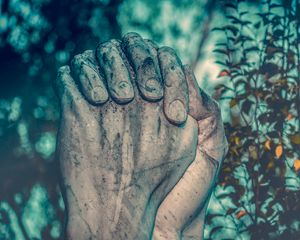 Preview wallpaper hands, sculpture, prayer