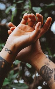 Preview wallpaper hands, tattoo, art