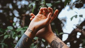 Preview wallpaper hands, tattoo, art