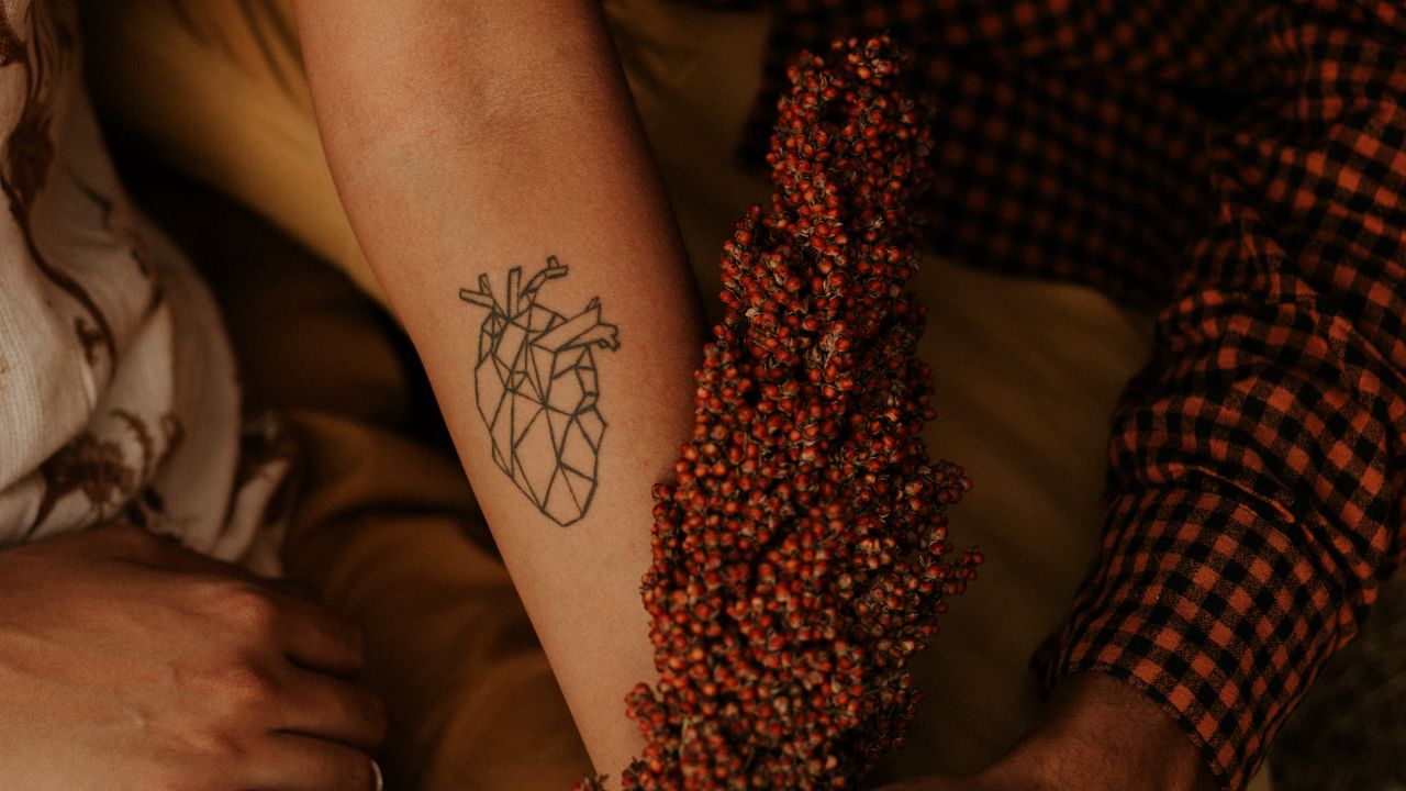Wallpaper hands, tattoo, heart, bouquet