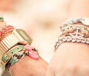 Preview wallpaper hands, watches, bracelets, jewelry