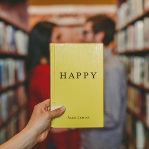 Preview wallpaper happiness, book, couple, love, blur