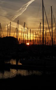 Preview wallpaper harbor, boats, sunset, dark